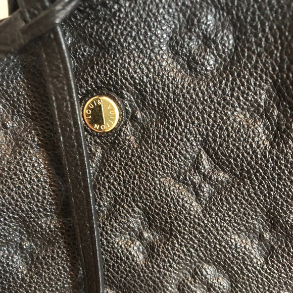 Louis Vuitton Montaigne MM Empreinte Leather - Picture 10 of 11